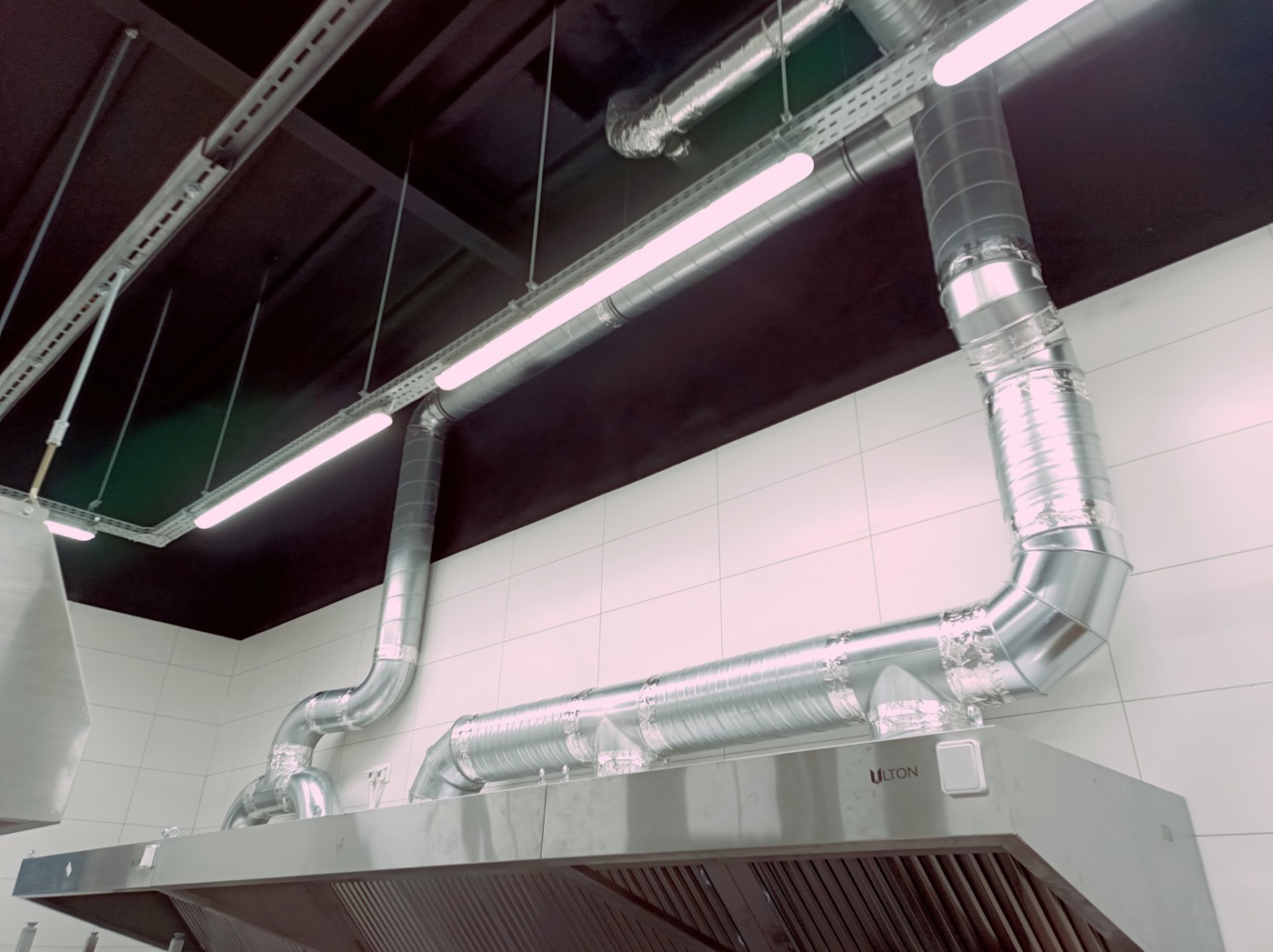 Realizacja instalacji wentylacyjnej – zdjęcie 6